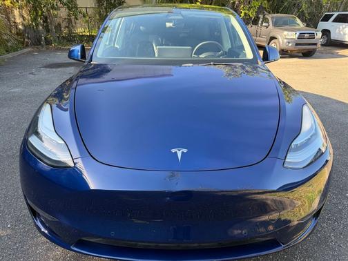 Blue 2021 Tesla Model Y Long Range