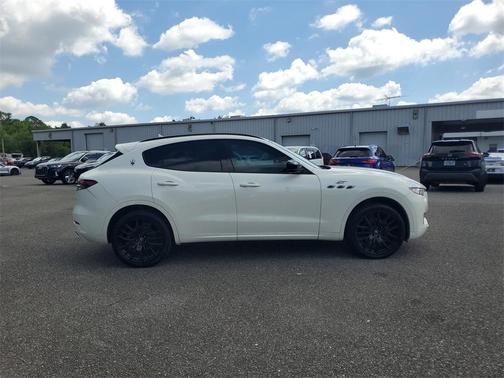 2022 Maserati Levante GT