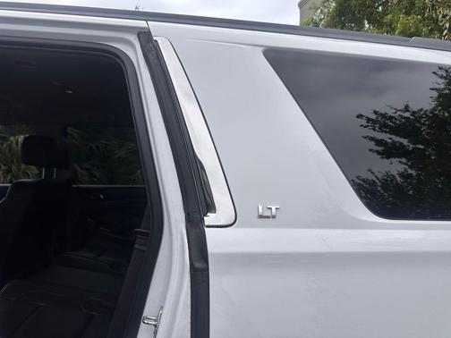 Summit White 2019 Chevrolet Tahoe LT