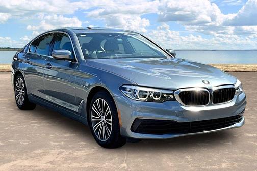 Bluestone Metallic 2020 BMW 530 i