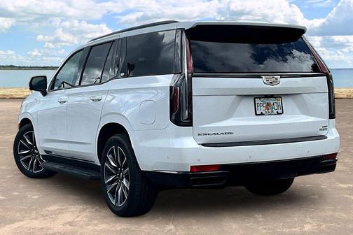 Crystal White Tri-Coat 2023 Cadillac Escalade Sport Platinum