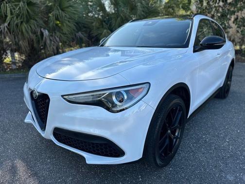 2020 Alfa Romeo Stelvio Base