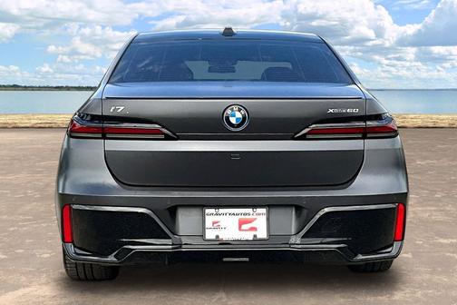 Frozen Deep Gray 2023 BMW i7 xDrive60