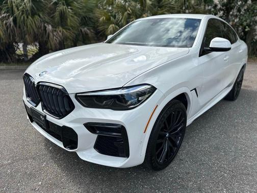 Alpine White 2022 BMW X6 xDrive40i