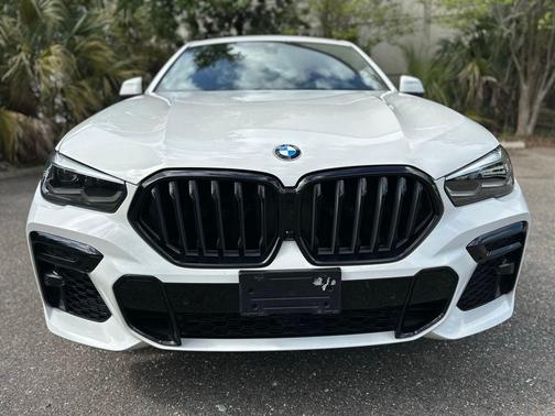 Alpine White 2022 BMW X6 xDrive40i