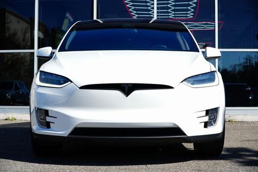 2019 Tesla Model X 
