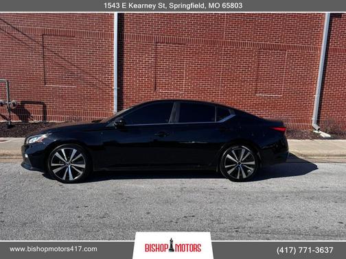 Super Black 2020 Nissan Altima SR FWD