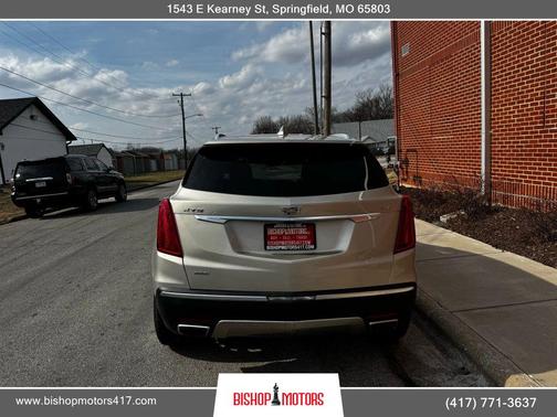 2017 Cadillac XT5 Platinum