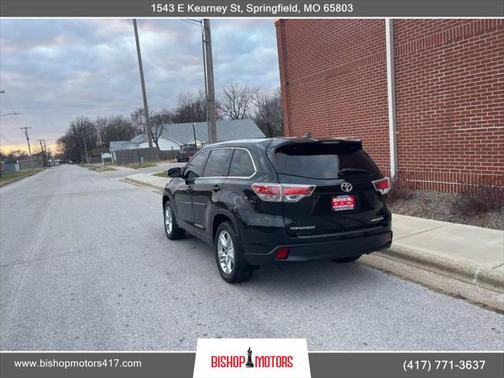 2016 Toyota Highlander Limited Platinum