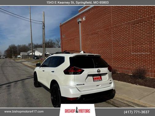 2018 Nissan Rogue SV