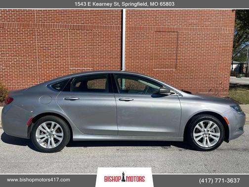 2016 Chrysler 200 Limited