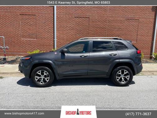 2015 Jeep Cherokee Sport