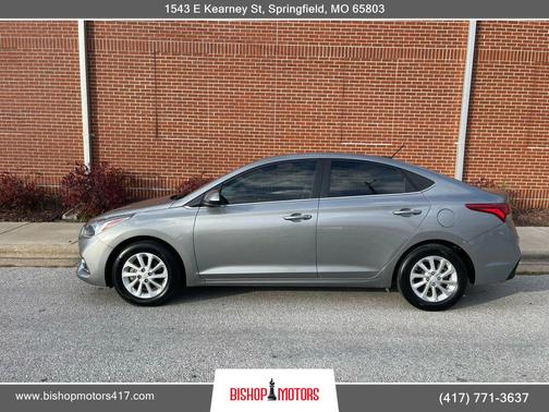 2022 Hyundai Accent SEL