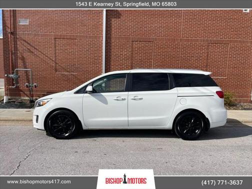 2018 Kia Sedona LX