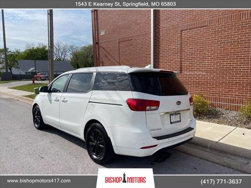 2018 Kia Sedona LX