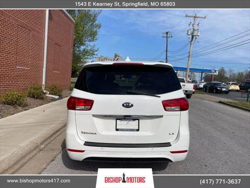 2018 Kia Sedona LX