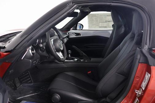 2025 Mazda MX-5 Miata Grand Touring