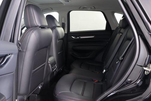 2025 Mazda CX-5 Carbon Edition
