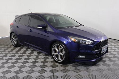 2017 Ford Focus ST