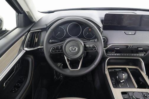 Zircon Sand Metallic 2026 Mazda CX-70 3.3 Turbo Preferred