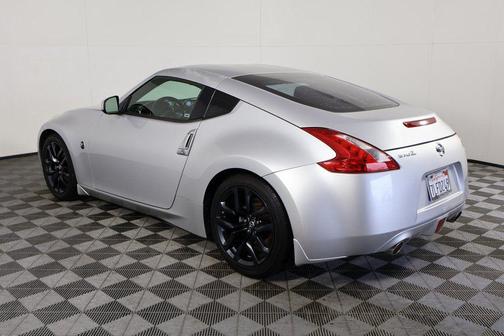 2015 Nissan 370Z Base