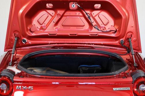 2025 Mazda MX-5 Miata Grand Touring