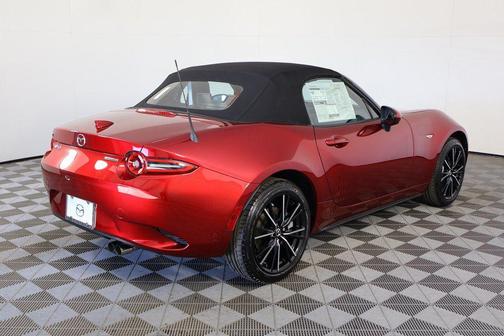 2025 Mazda MX-5 Miata Grand Touring