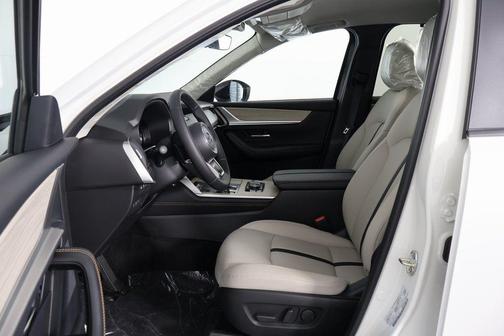 Rhodium White Premium 2026 Mazda CX-70 PHEV SC Plus