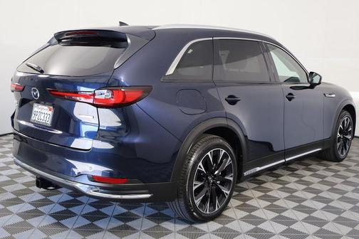 2025 Mazda CX-90 PHEV Premium Plus