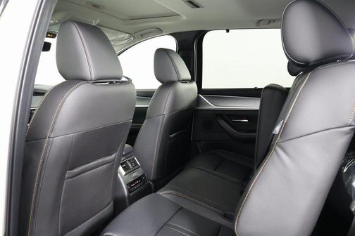 Rhodium White Premium 2026 Mazda CX-90 3.3 Turbo Preferred