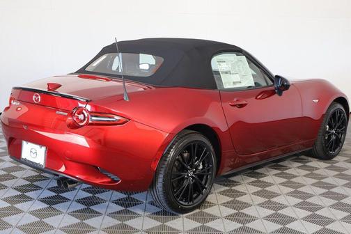 Soul Red Crystal Metallic 2026 Mazda MX-5 Miata Club