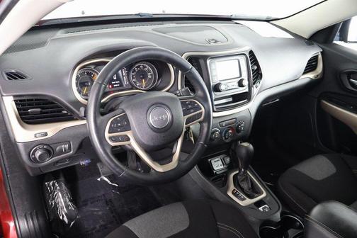 2017 Jeep Cherokee Altitude