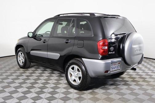 2005 Toyota RAV4 Base