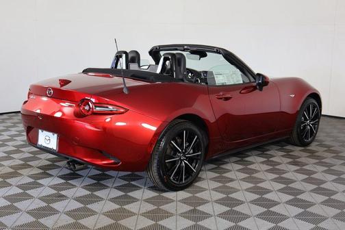 2025 Mazda MX-5 Miata Grand Touring