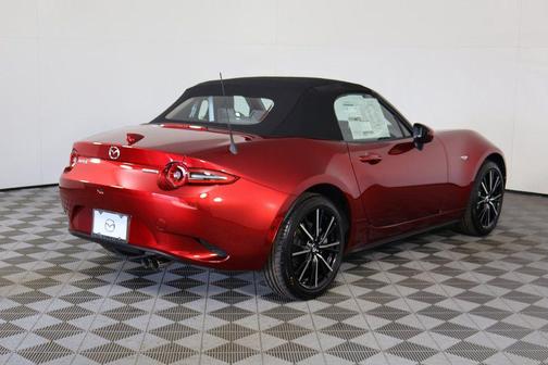 2025 Mazda MX-5 Miata Grand Touring