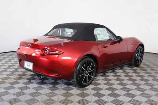 2025 Mazda MX-5 Miata Grand Touring