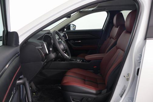 2026 Mazda CX-50 Hybrid Premium Plus