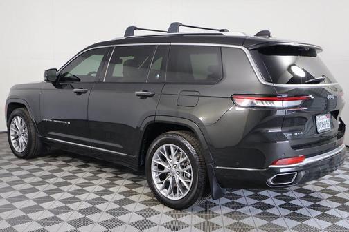 Rocky Mountain Pearlcoat 2022 Jeep Grand Cherokee L Summit