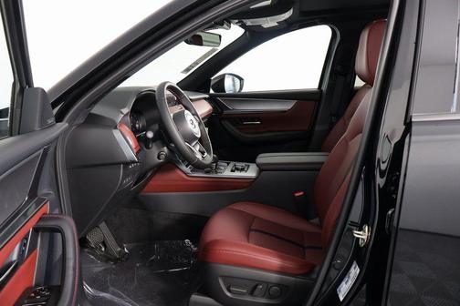 Jet Black Mica 2026 Mazda CX-70 3.3 Turbo S Premium