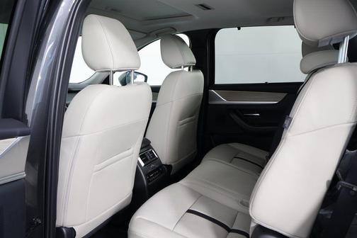 Machine Gray Metallic 2026 Mazda CX-90 3.3 Turbo Preferred