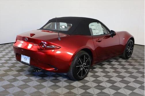 2025 Mazda MX-5 Miata Grand Touring