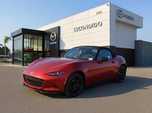 Soul Red Crystal Metallic 2026 Mazda MX-5 Miata Club