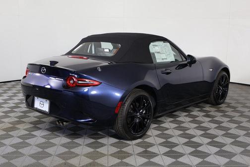 2025 Mazda MX-5 Miata Club