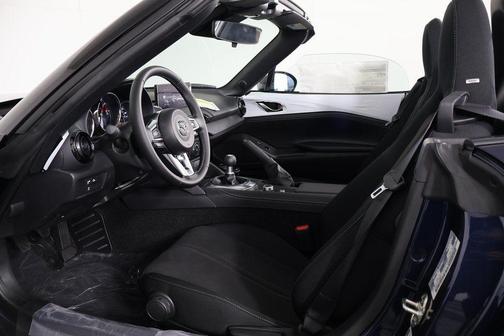 2025 Mazda MX-5 Miata Club