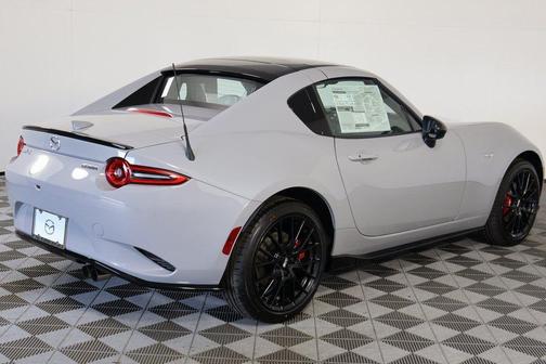 Aero Gray Metallic 2026 Mazda MX-5 Miata RF Club