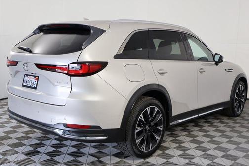 Platinum Quartz 2024 Mazda CX-90 PHEV Premium