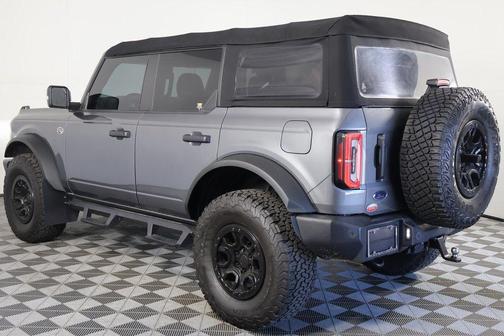 Carbonized Gray Metallic 2022 Ford Bronco Wildtrak