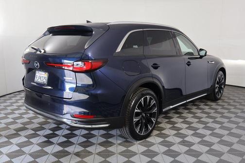 2024 Mazda CX-90 PHEV Premium