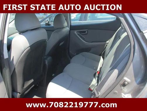 grey 2013 Hyundai ELANTRA Limited