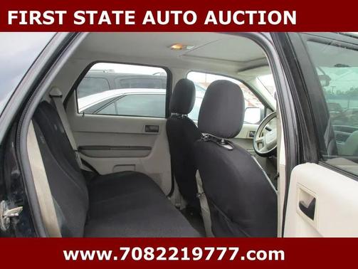 Black 2008 Ford Escape XLT